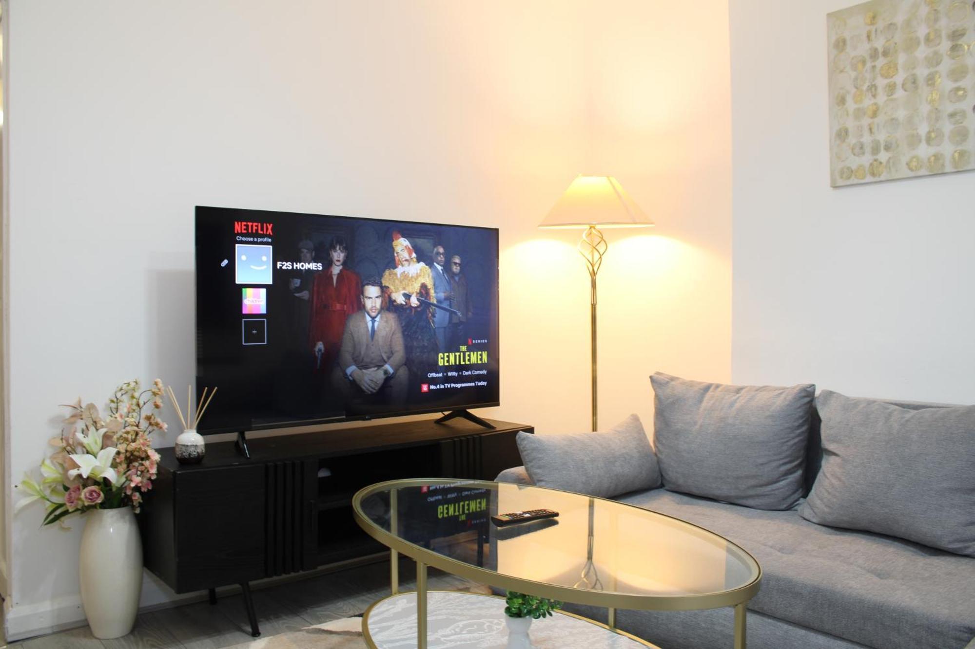 F2S Serviced Apartments 2Bedroom Terrace House With Free Wifi Netflix Suitable For Contractors Walking Distance To Train Station Derby Exterior foto