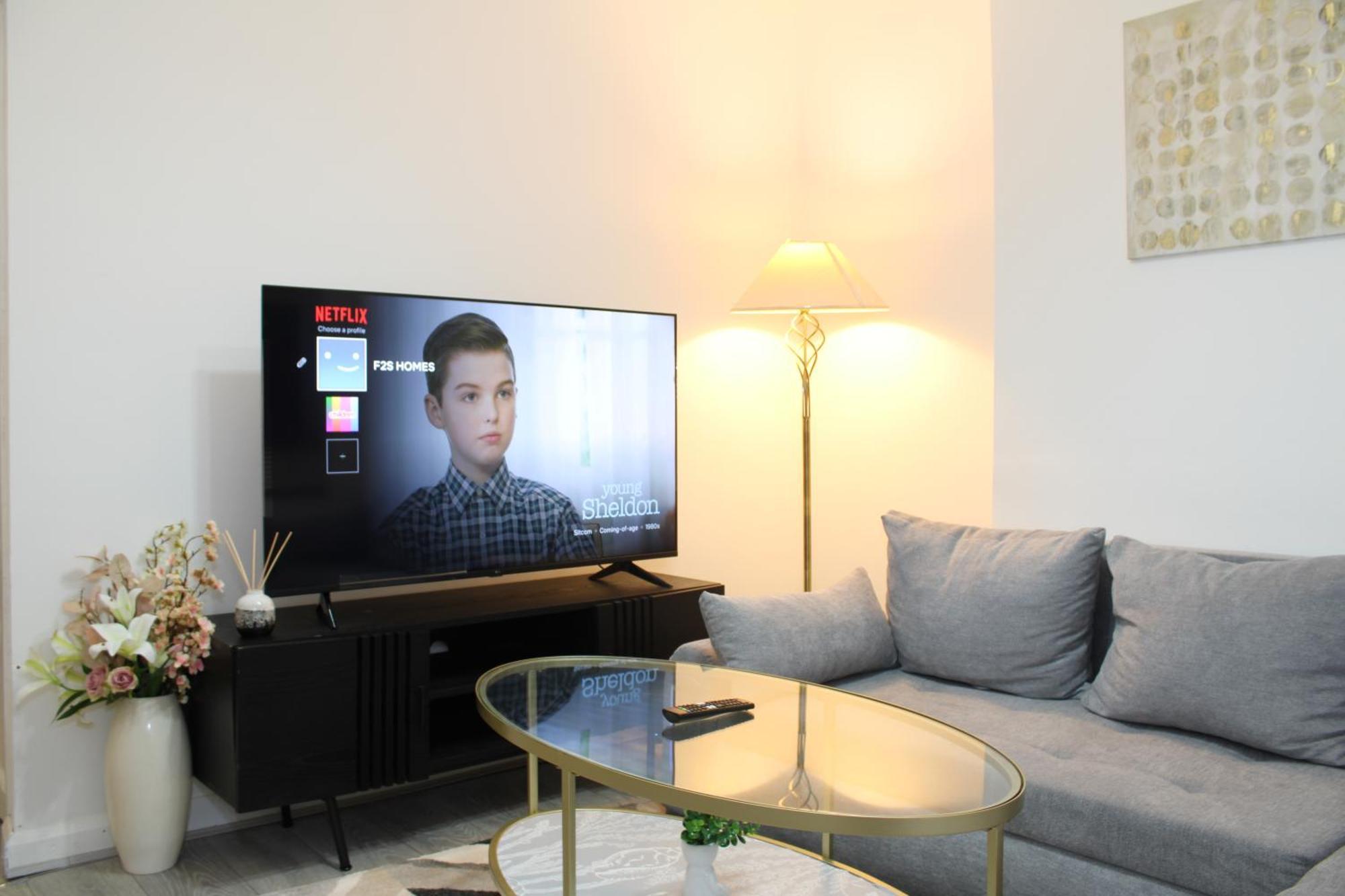 F2S Serviced Apartments 2Bedroom Terrace House With Free Wifi Netflix Suitable For Contractors Walking Distance To Train Station Derby Exterior foto