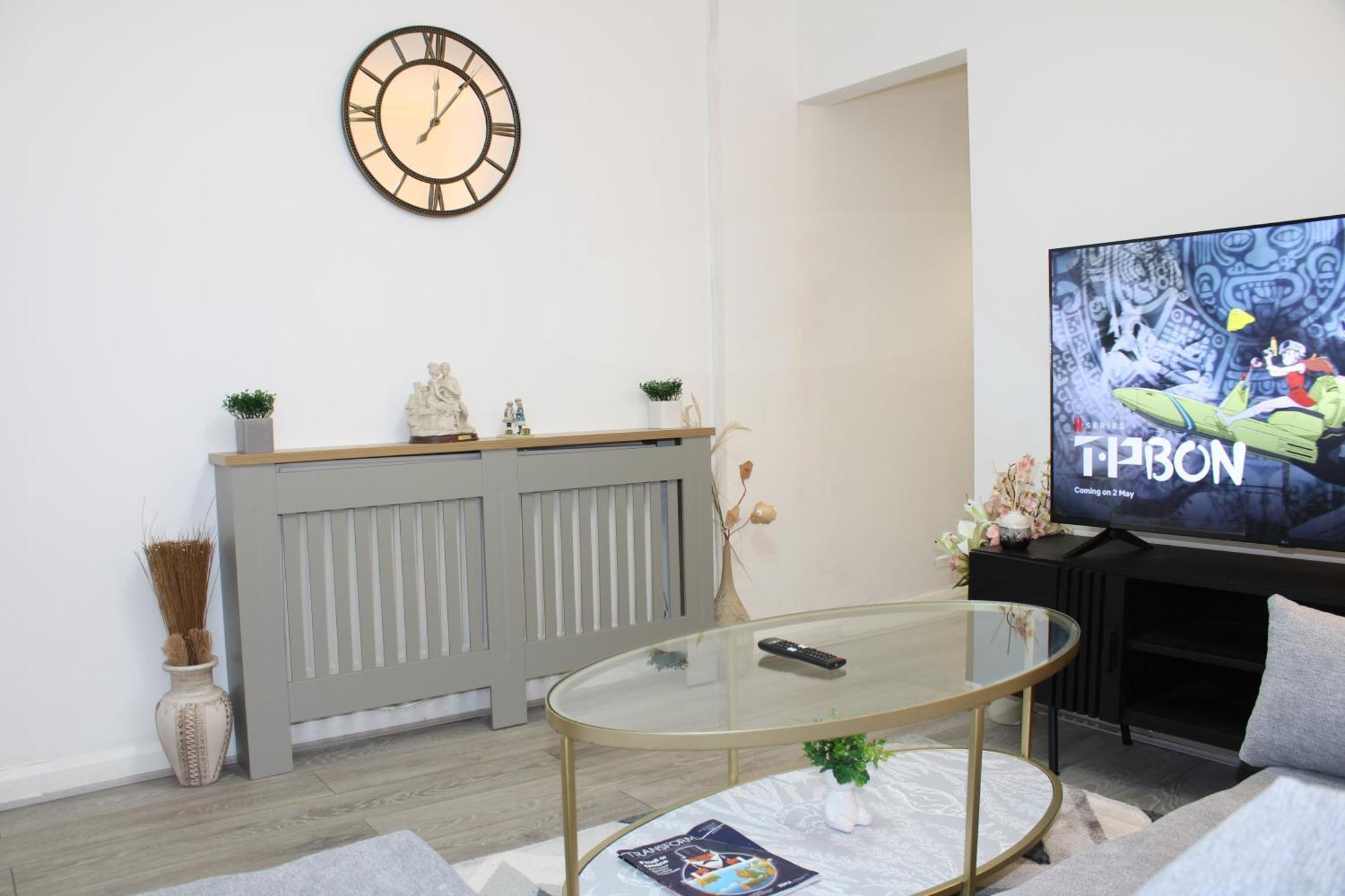 F2S Serviced Apartments 2Bedroom Terrace House With Free Wifi Netflix Suitable For Contractors Walking Distance To Train Station Derby Exterior foto